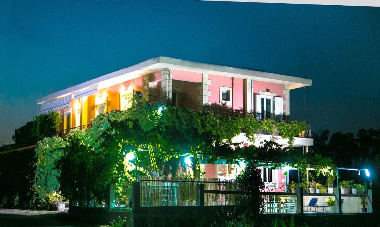 Babi'S Villa - Garden Apartment Lixouri Exterior photo